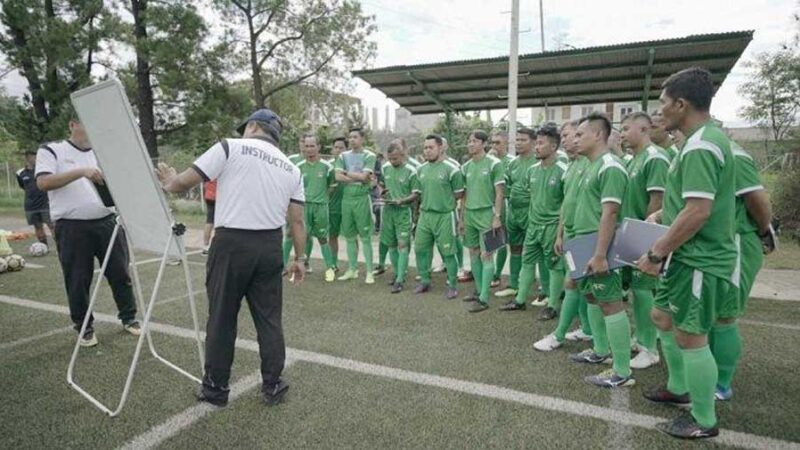 √ 7 Hal Yang Harus Di Miliki Untuk Menjadi Pelatih Sepak Bola